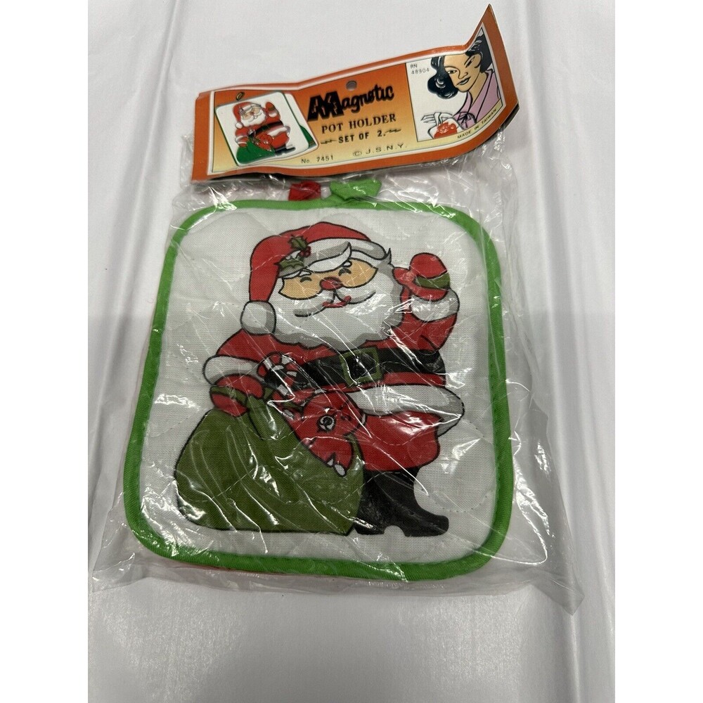J.SN.Y  Santa MAGNETIC POT HOLDER 7451 Made In Taiwan  PREMIUM VINTAGE  Set of 2